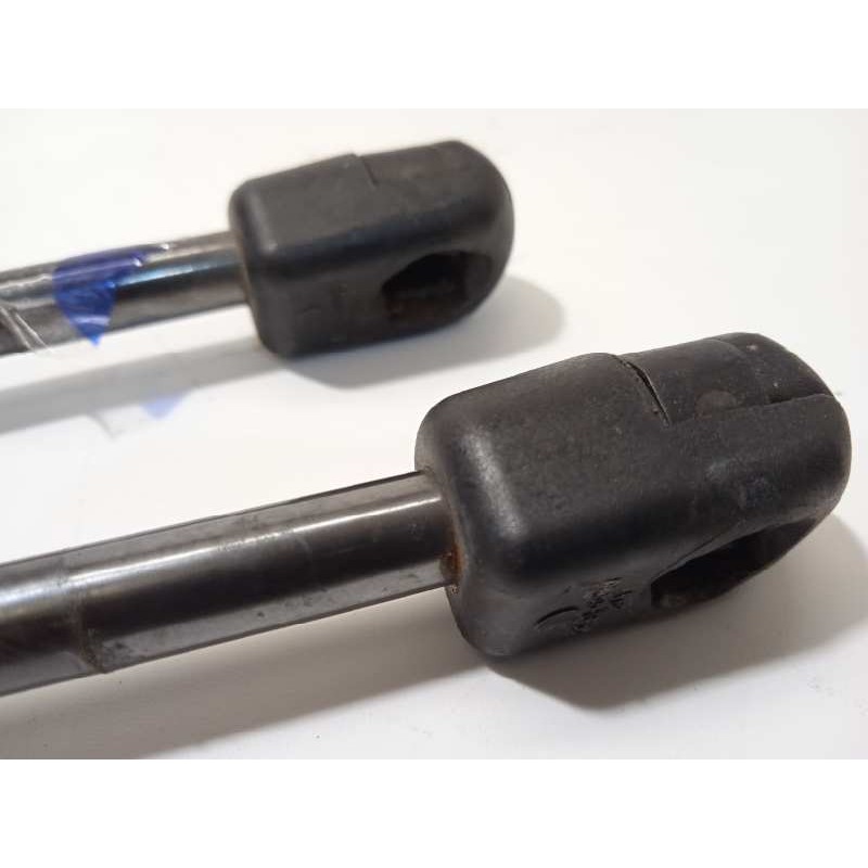 Recambio de amortiguadores maletero / porton para toyota gt 86 sport referencia OEM IAM 57522CA030  