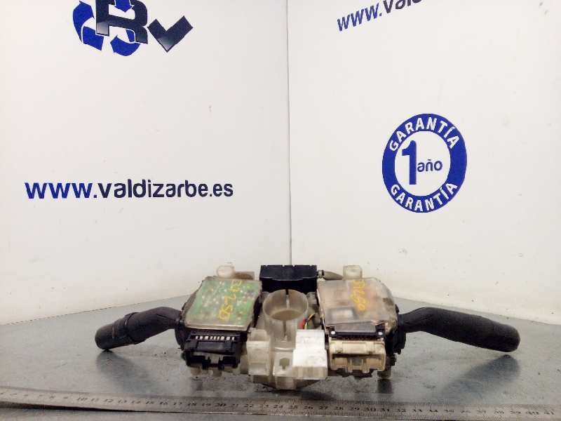 Recambio de mando intermitentes para toyota land cruiser (j12) 3.0 turbodiesel referencia OEM IAM 843106B860  