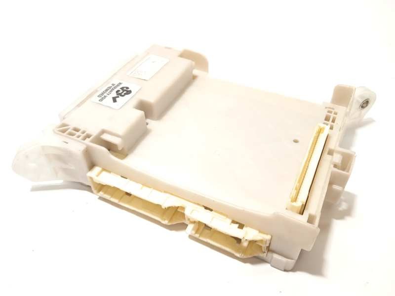Recambio de caja reles / fusibles para toyota gt 86 sport referencia OEM IAM 82201CA020  