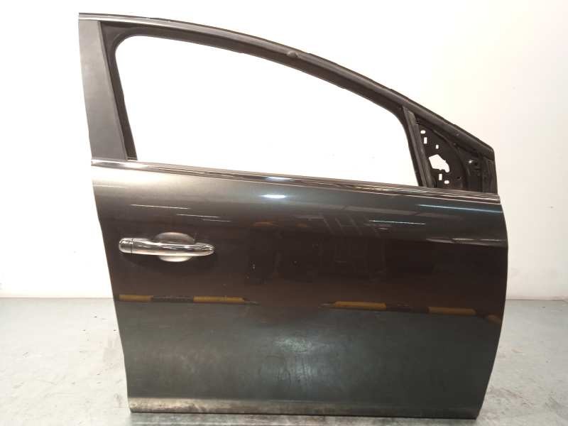 Recambio de puerta delantera derecha para fiat bravo (198) 1.9 8v jtd cat referencia OEM IAM 51751189  
