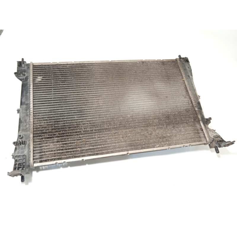 Recambio de radiador agua para opel combo d 1.3 16v cdti referencia OEM IAM 8E4260000  95515327