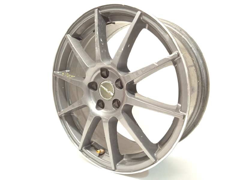 Recambio de llanta para toyota gt 86 sport referencia OEM IAM KBA52564  SU00306811