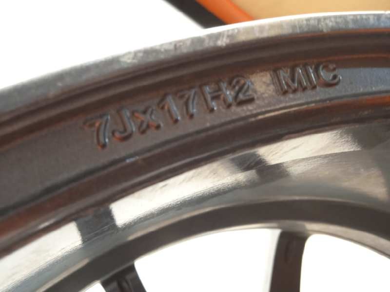 Recambio de llanta para toyota gt 86 sport referencia OEM IAM KBA52564  SU00306811