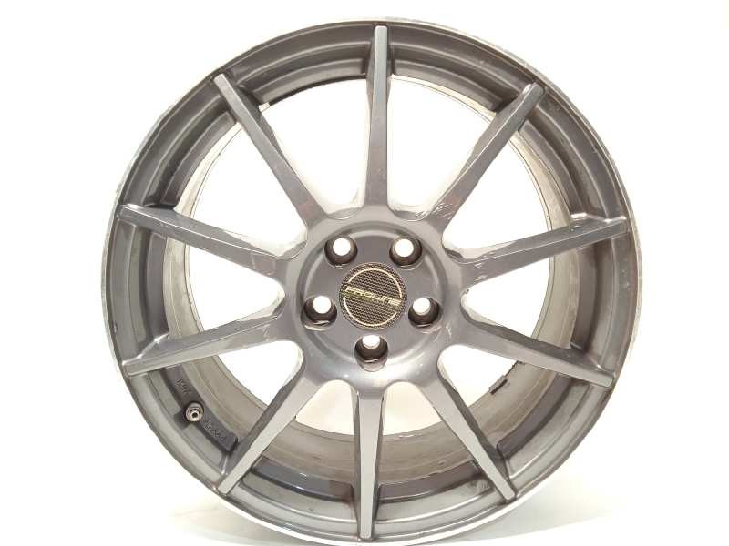 Recambio de llanta para toyota gt 86 sport referencia OEM IAM KBA52564  SU00306811