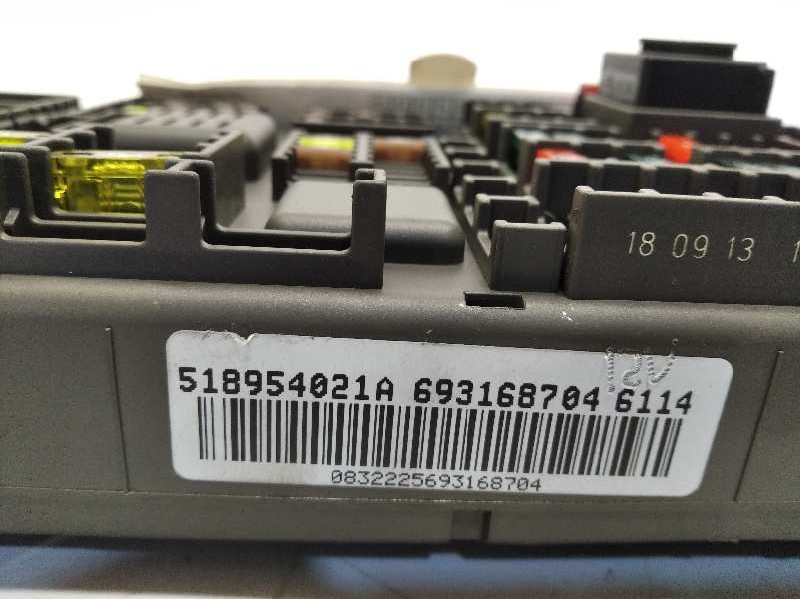 Recambio de caja reles / fusibles para bmw x6 (e71) xdrive40d referencia OEM IAM 6931687  61146931687