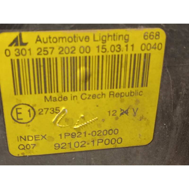 Recambio de faro derecho para kia venga drive referencia OEM IAM 921021P000  