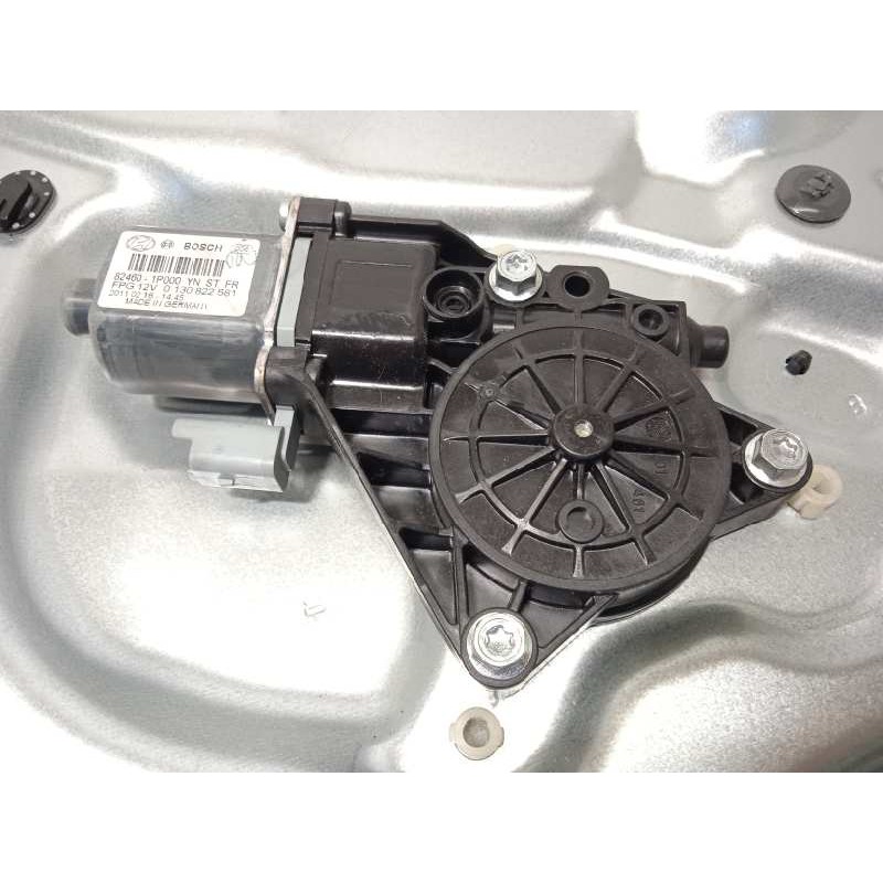 Recambio de elevalunas delantero derecho para kia venga drive referencia OEM IAM 824801P020 0130822581 824601P000