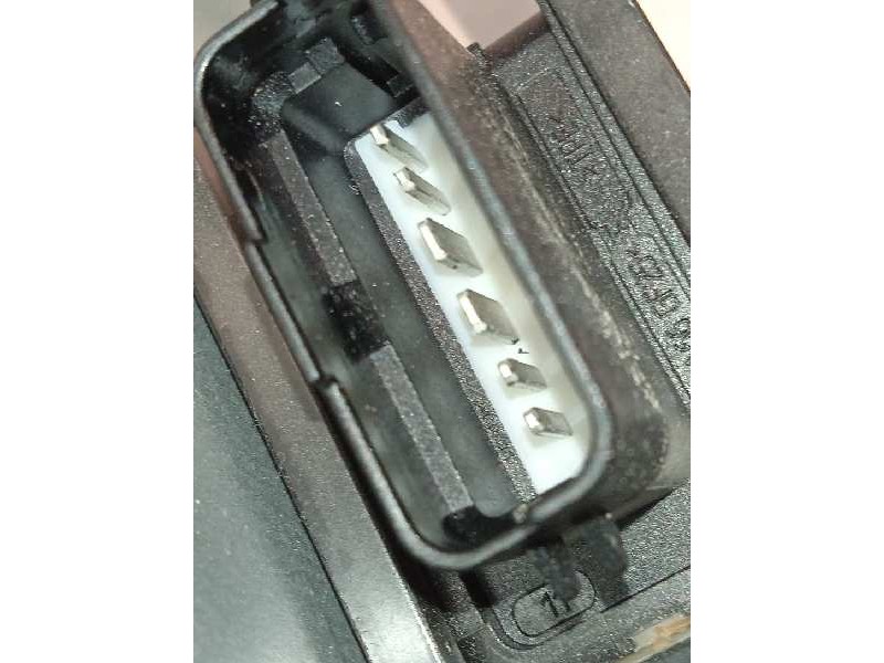 Recambio de elevalunas delantero izquierdo para kia venga drive referencia OEM IAM 824501P010  0130822550