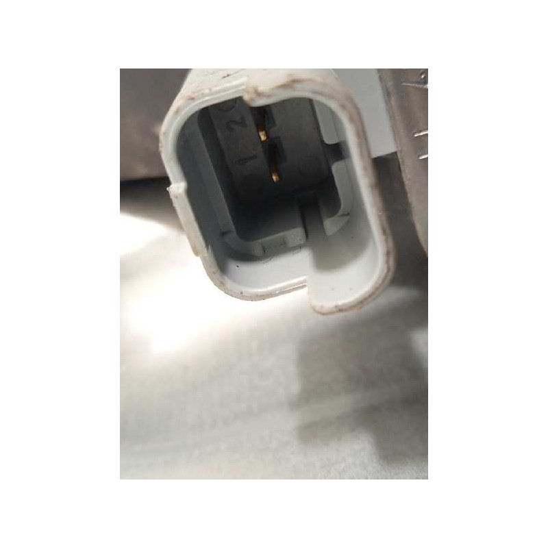 Recambio de elevalunas trasero derecho para kia venga drive referencia OEM IAM 834801P010 0130822638 834601P000