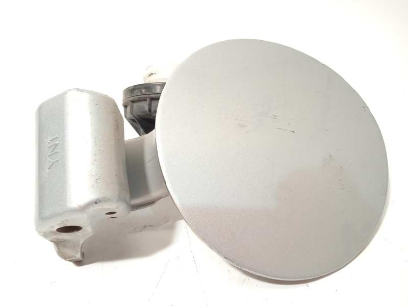 Recambio de tapa exterior combustible para kia venga drive referencia OEM IAM 695101P000  