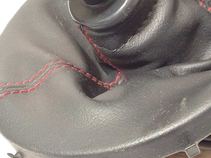 Recambio de palanca cambio para toyota gt 86 sport referencia OEM IAM SU00304598 SU00300887 SU00300884