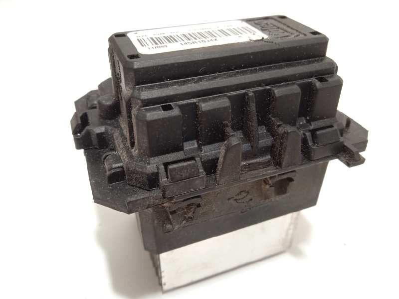 Recambio de resistencia calefaccion para renault scenic iii dynamique referencia OEM IAM T1017845RB 145R10J4X 