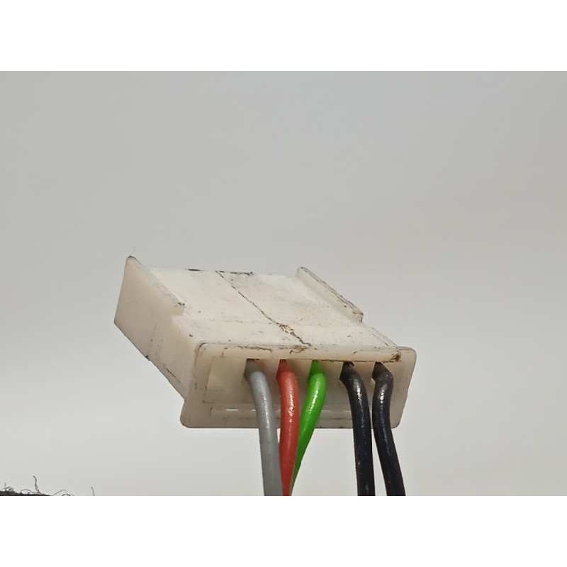 Recambio de retrovisor izquierdo para bmw serie 3 berlina (e46) 320i referencia OEM IAM 51168245125  8245125