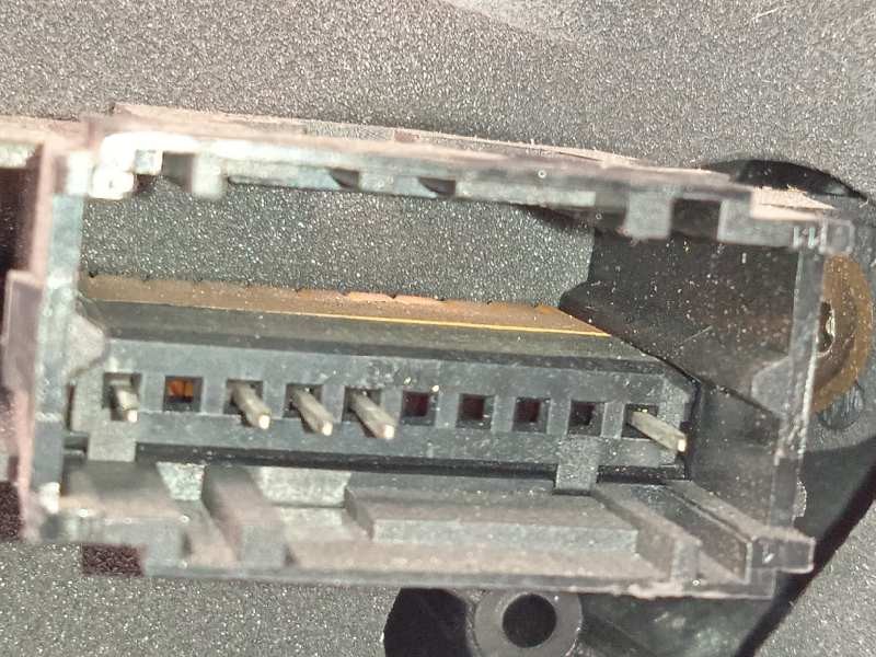 Recambio de retrovisor izquierdo para renault clio ii fase ii (b/cb0) expression referencia OEM IAM 7700435863  