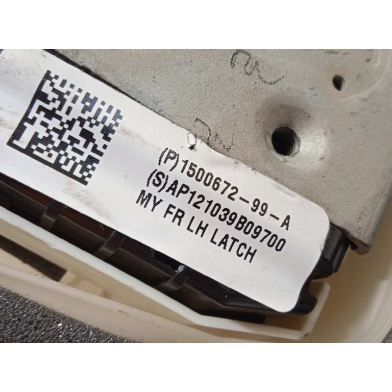 Recambio de cerradura puerta delantera izquierda para tesla model 3 referencia OEM IAM 150067299A  