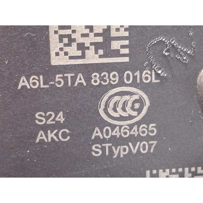 Recambio de cerradura puerta trasera derecha para audi a1 citycarver (gbh) 30 tfsi black line referencia OEM IAM 5TA839016L  