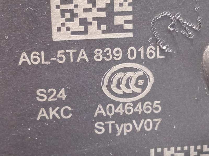 Recambio de cerradura puerta trasera derecha para audi a1 citycarver (gbh) 30 tfsi black line referencia OEM IAM 5TA839016L  