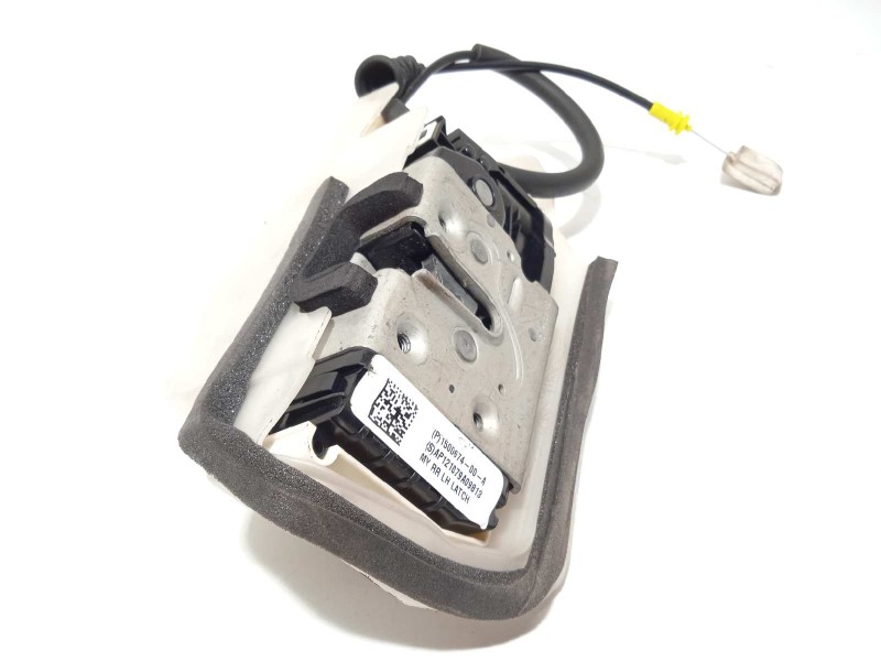 Recambio de cerradura puerta trasera izquierda para tesla model 3 referencia OEM IAM 150067400A  
