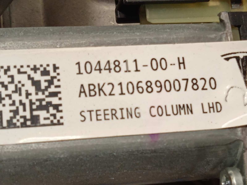 Recambio de columna direccion para tesla model 3 referencia OEM IAM 104481100H  