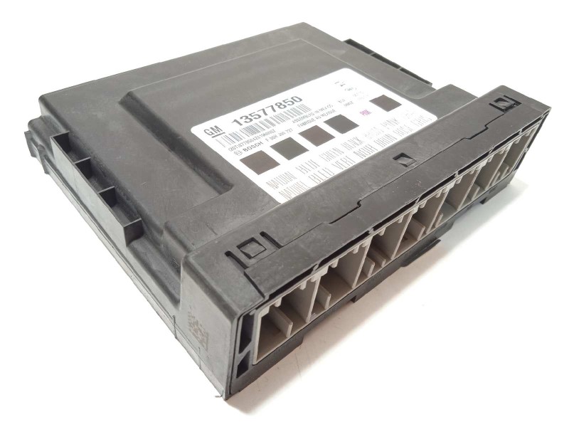 Recambio de centralita check control para opel astra j lim. sport referencia OEM IAM 13577850  