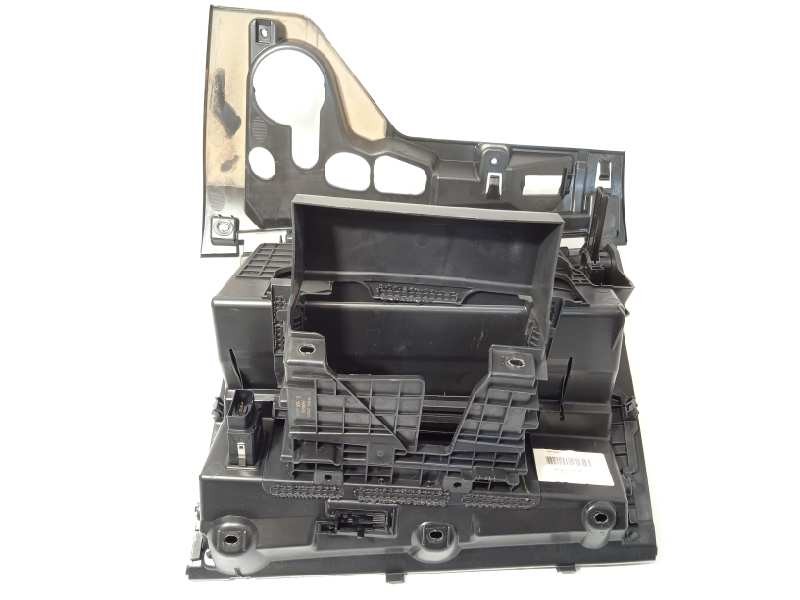 Recambio de guantera para audi a1 citycarver (gbh) 30 tfsi black line referencia OEM IAM 82B857035  82B8570354PK