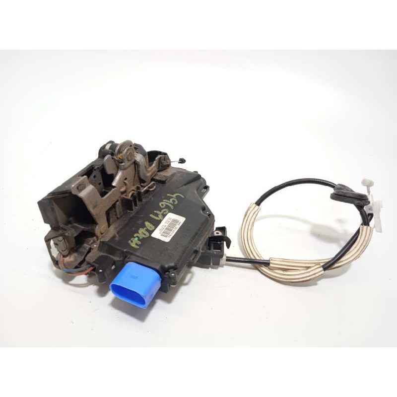 Recambio de cerradura puerta delantera derecha para volkswagen touareg (7l6) v6 tdi referencia OEM IAM 3D1837016AC  