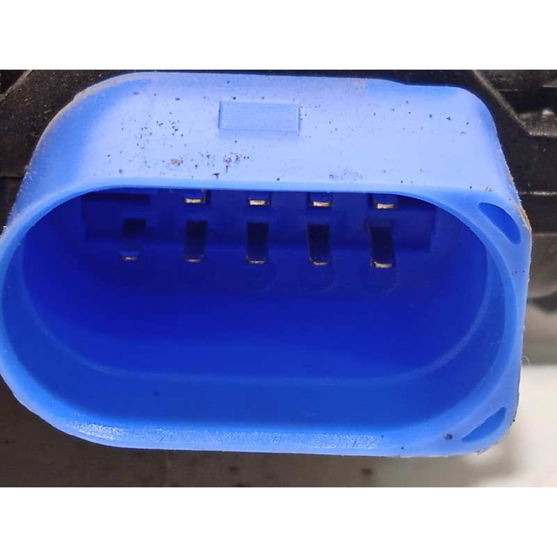 Recambio de cerradura puerta delantera derecha para volkswagen touareg (7l6) v6 tdi referencia OEM IAM 3D1837016AC  
