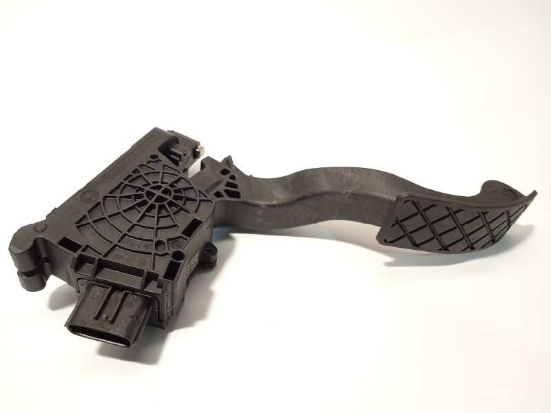 Recambio de potenciometro pedal para audi a1 citycarver (gbh) 30 tfsi black line referencia OEM IAM 2Q1723503  