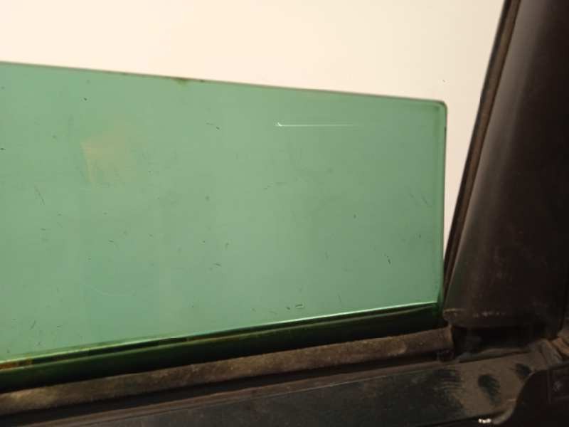 Recambio de puerta trasera derecha para volkswagen touareg (7l6) v6 tdi referencia OEM IAM 7L0833056M  