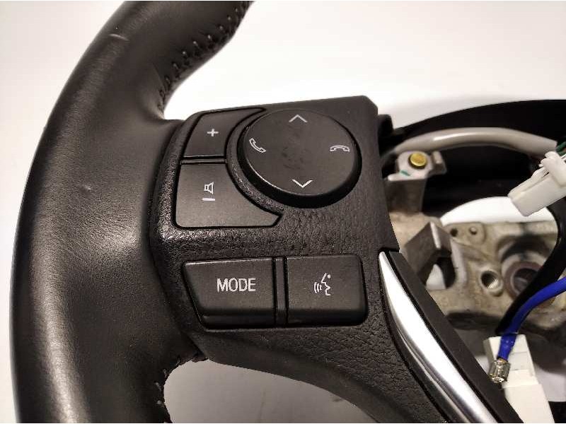 Recambio de volante para toyota auris 1.8 16v (híbrido) referencia OEM IAM 4510202511C2  