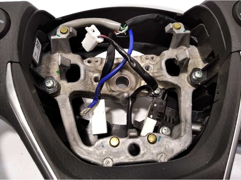 Recambio de volante para toyota auris 1.8 16v (híbrido) referencia OEM IAM 4510202511C2  