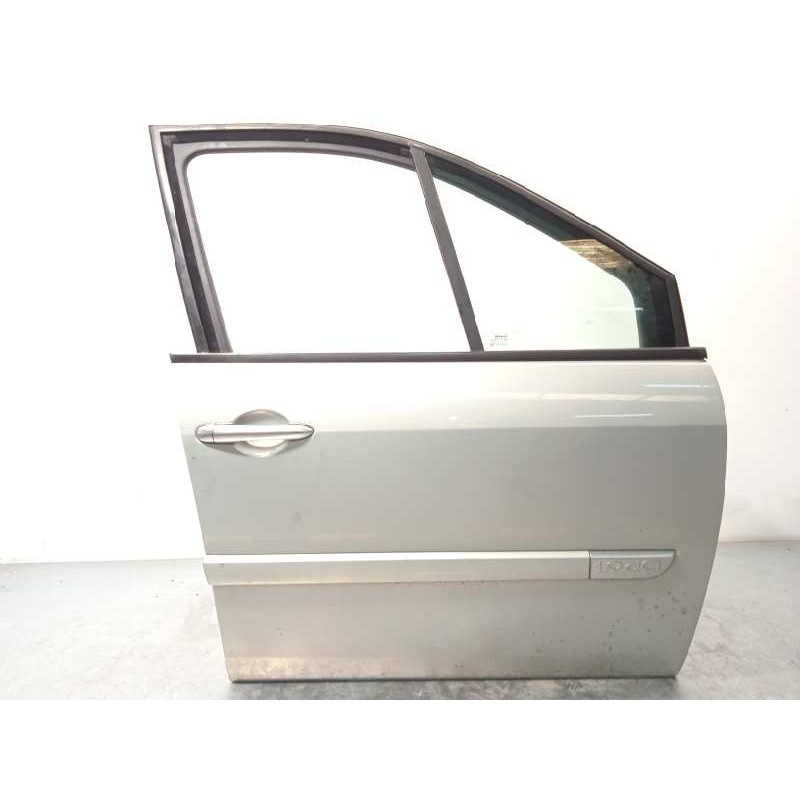 Recambio de puerta delantera derecha para renault scenic ii confort authentique referencia OEM IAM 7751474830  7751477220