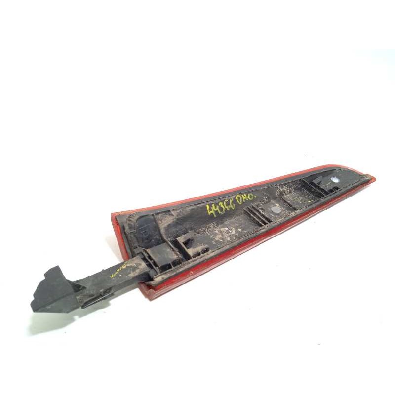 Recambio de piloto trasero derecho para nissan note (e11e) acenta referencia OEM IAM 265539U00A  