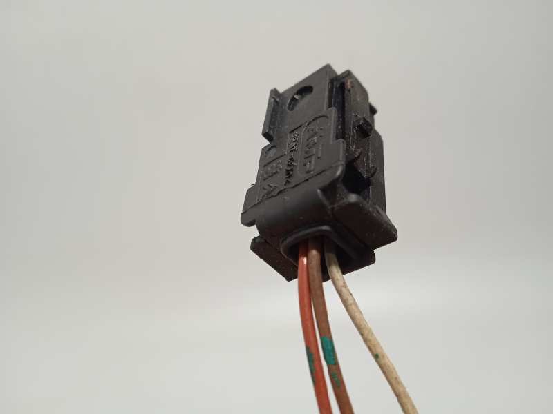 Recambio de retrovisor izquierdo para citroën c3 hdi 70 furio referencia OEM IAM 8149FJ  