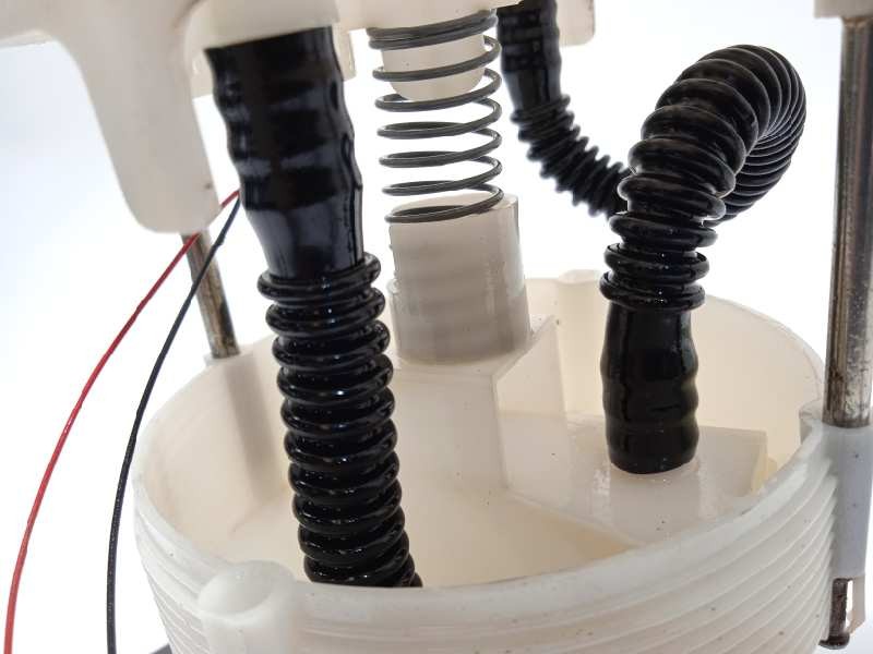 Recambio de bomba combustible para nissan primastar (x..) kombi l1h1 2.7t (6 sitze) referencia OEM IAM 2506000QAM  