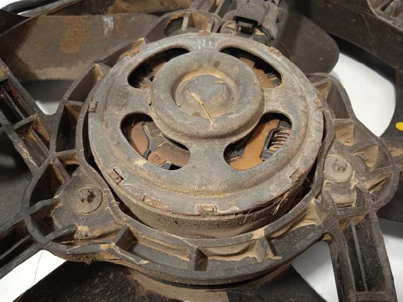 Recambio de electroventilador para nissan primastar (x..) kombi l1h1 2.7t (6 sitze) referencia OEM IAM 8200662039  