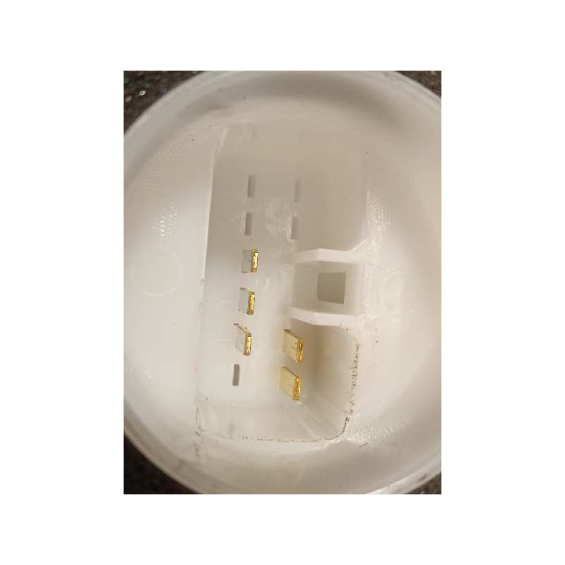 Recambio de cerradura puerta delantera derecha para mitsubishi outlander (gf0) phev kaiteki 4wd referencia OEM IAM 5715A728  