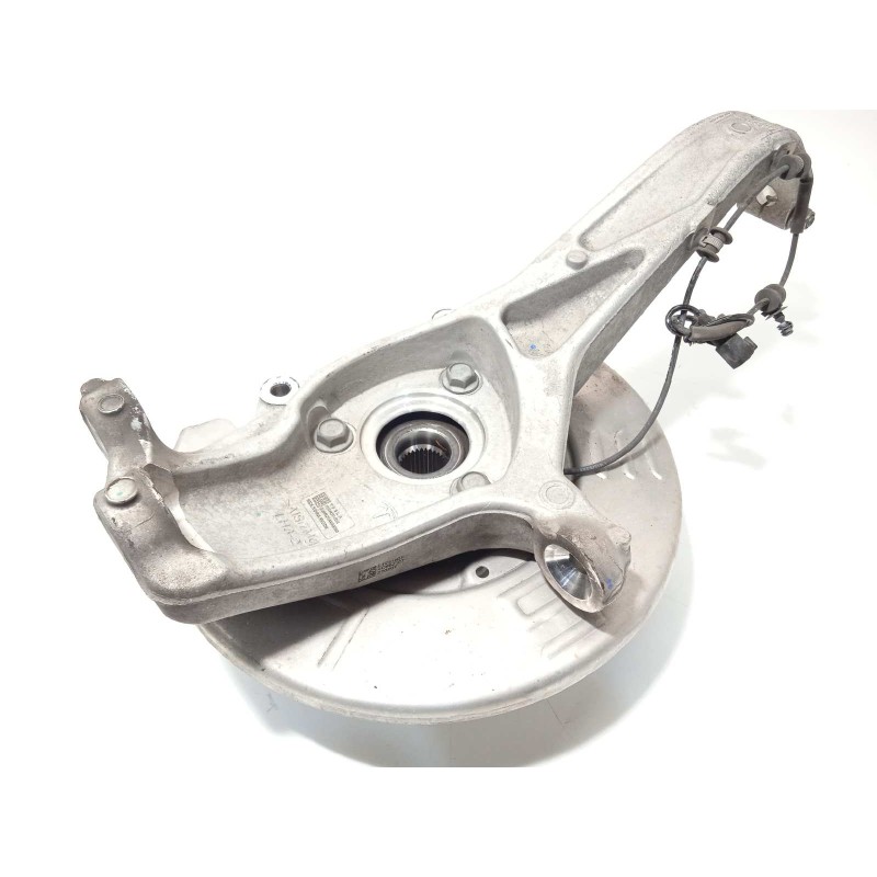 Recambio de mangueta delantera izquierda para tesla model 3 referencia OEM IAM 104431100E  104412300B