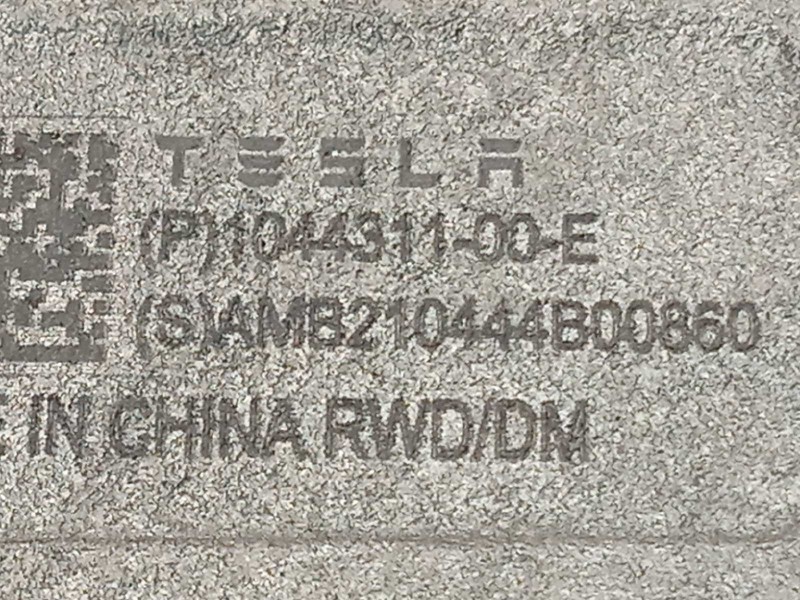 Recambio de mangueta delantera izquierda para tesla model 3 referencia OEM IAM 104431100E  104412300B
