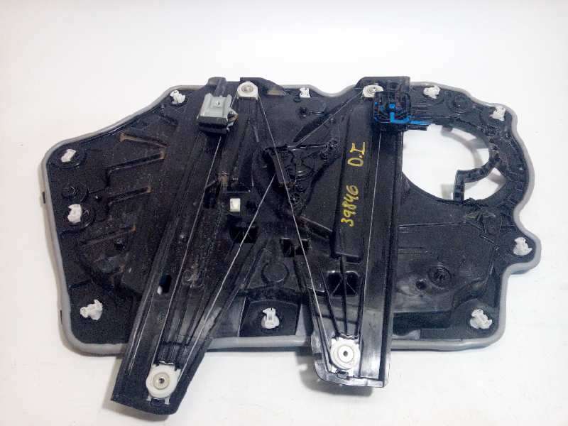 ELEVALUNAS DELANTERO IZQUIERDO H1BBA23201CD 2318389