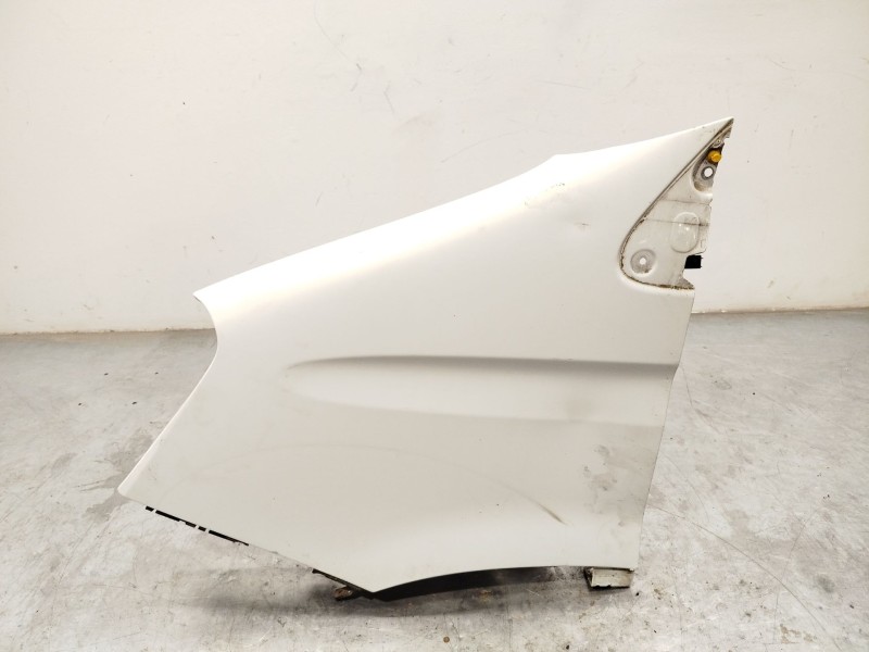 ALETA DELANTERA IZQUIERDA 5801352974 