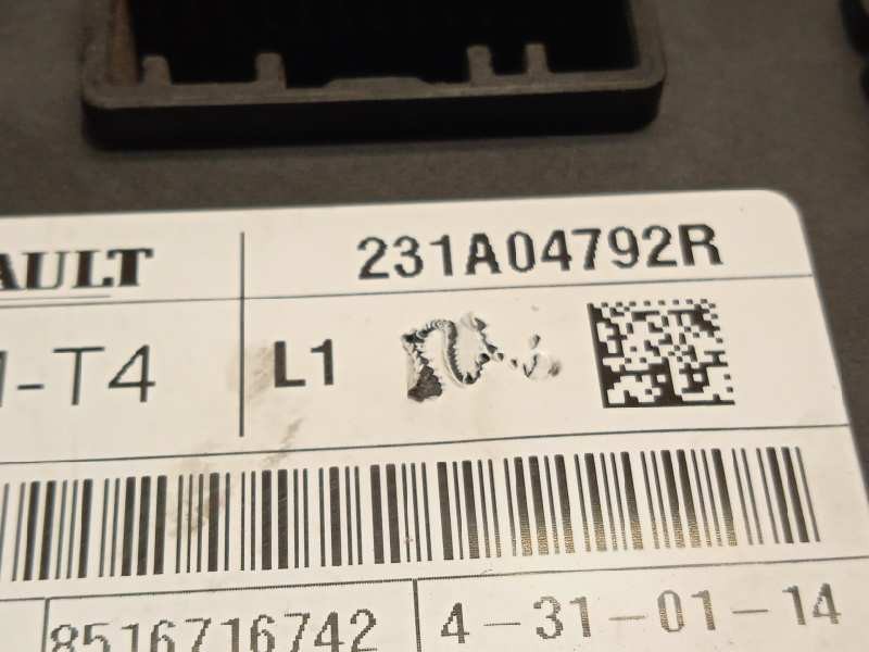 Recambio de modulo electronico para renault clio iv authentique referencia OEM IAM 231A04792R  