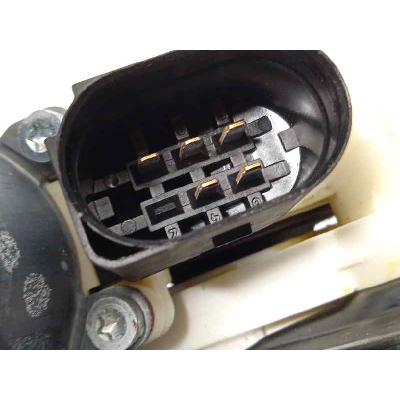 Recambio de elevalunas trasero derecho para bmw x5 (e70) xdrive30d referencia OEM IAM 7267692 51357166382 927614101