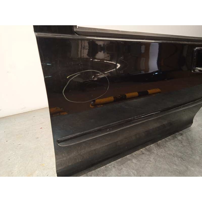 Recambio de puerta delantera derecha para peugeot 1007 sporty referencia OEM IAM 9004V9  