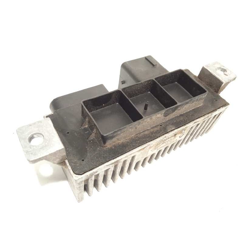 Recambio de caja precalentamiento para nissan qashqai (j10) tekna sport referencia OEM IAM 8200558438  8200558438A