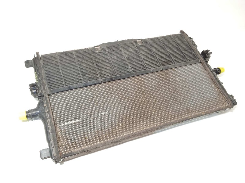 Recambio de radiador agua para tesla model 3 referencia OEM IAM 149417500A  