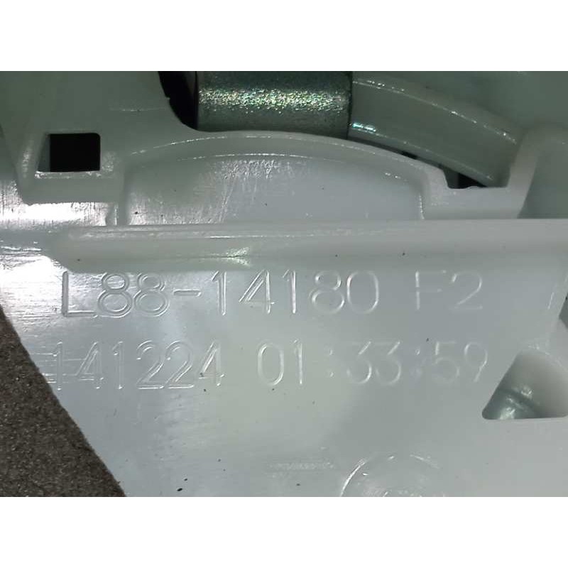 Recambio de cerradura puerta trasera izquierda para honda cr-v 1.6 dtec cat referencia OEM IAM L8814180F2  