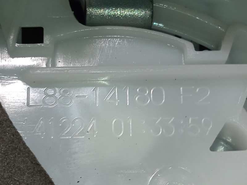 Recambio de cerradura puerta trasera izquierda para honda cr-v 1.6 dtec cat referencia OEM IAM L8814180F2  