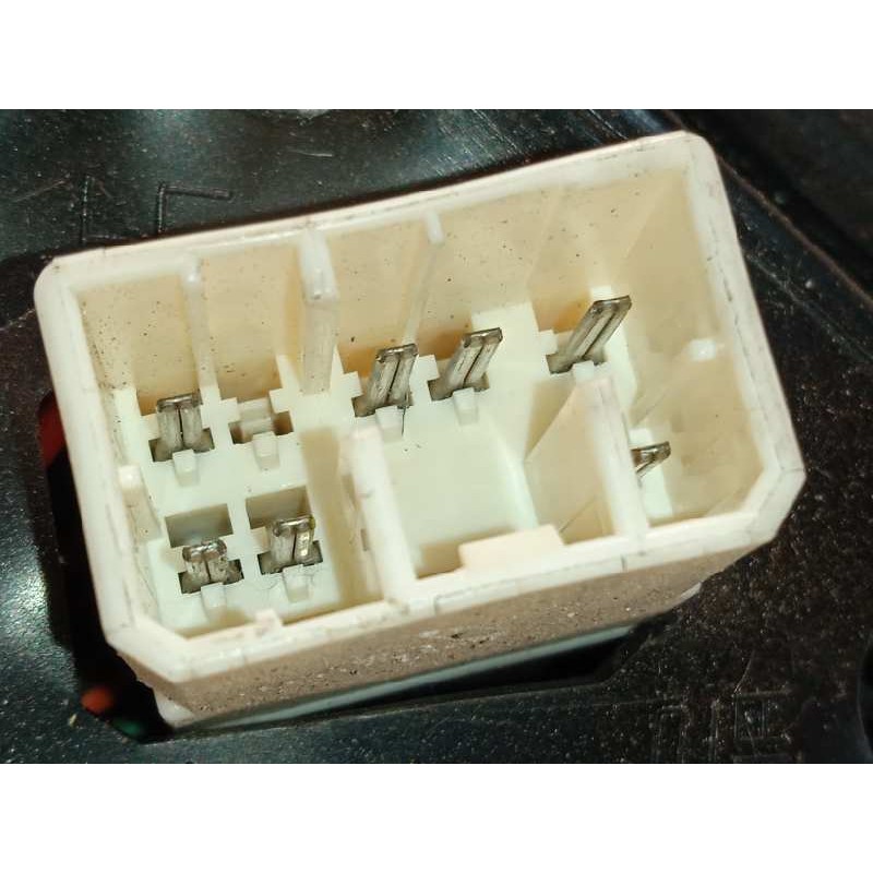 Recambio de retrovisor izquierdo para chevrolet evanda cdx referencia OEM IAM 96460831  