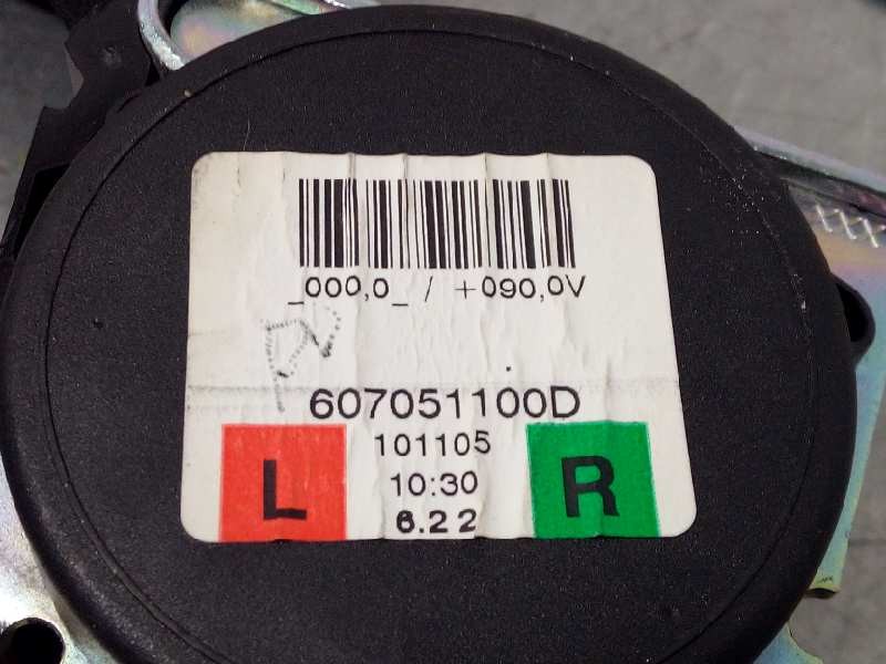 Recambio de cinturon seguridad trasero derecho para bmw x1 (e84) xdrive 20d referencia OEM IAM 72112991295  607051100D